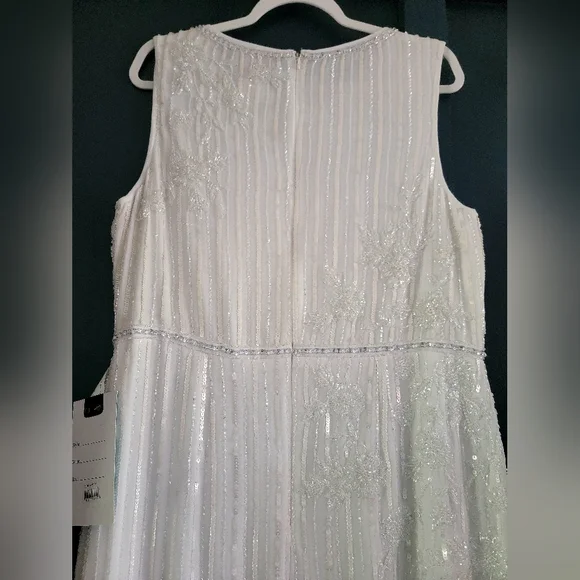 NWT Mac Duggal 70260 White Striped Beaded Floral Embellish Sleeveless Midi Dress - Picture 10 of 16